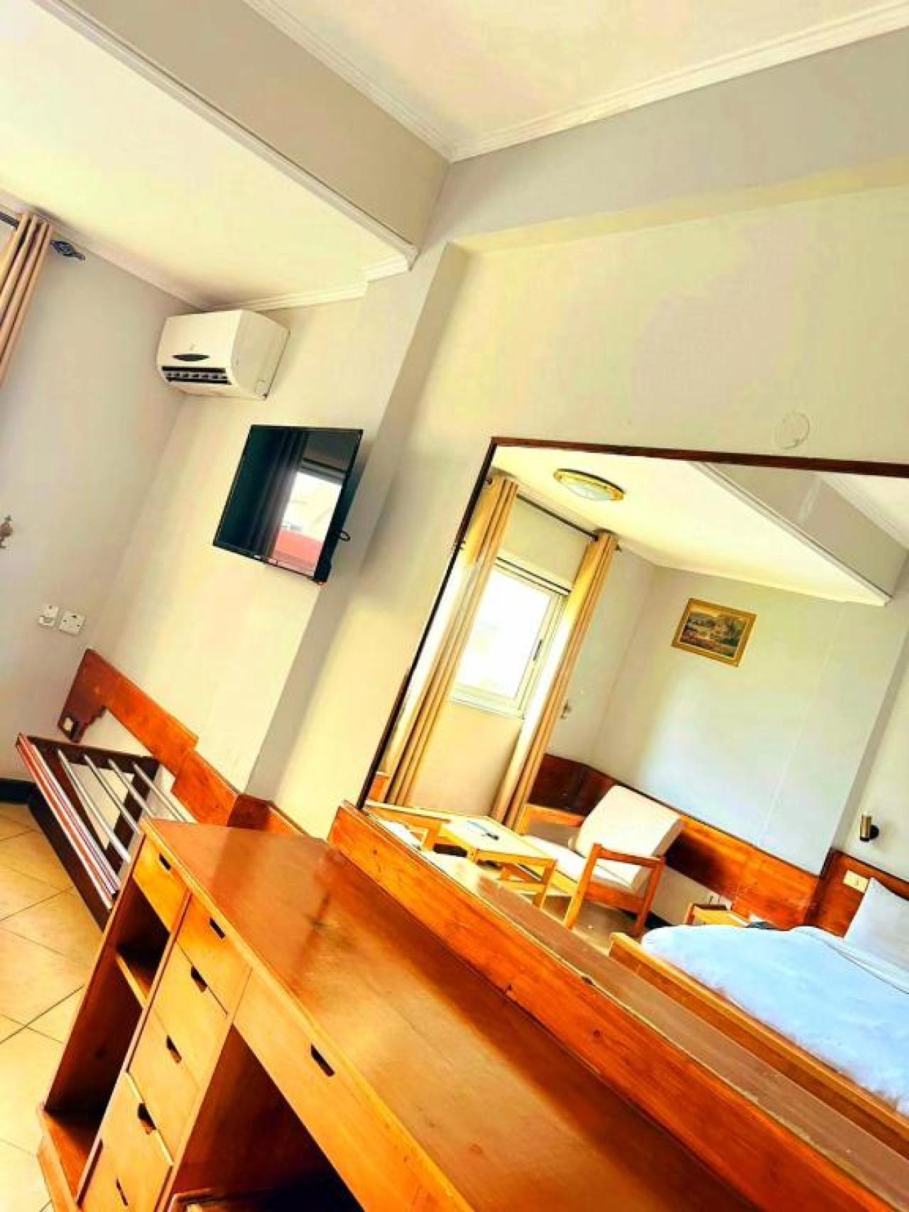 Bravo Lodge