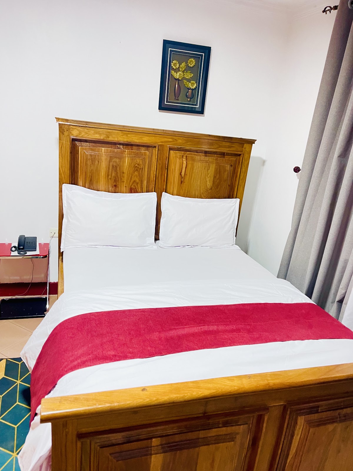Holland Hotel