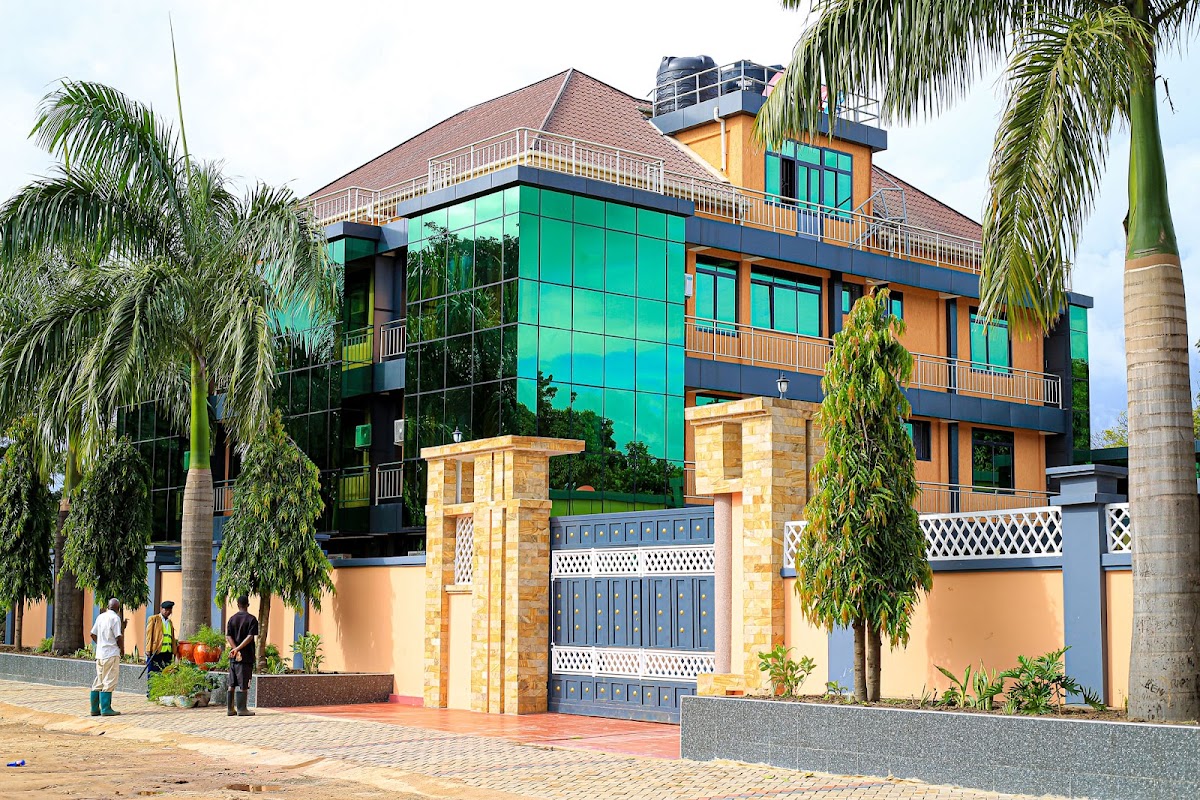 WELLA HOTEL