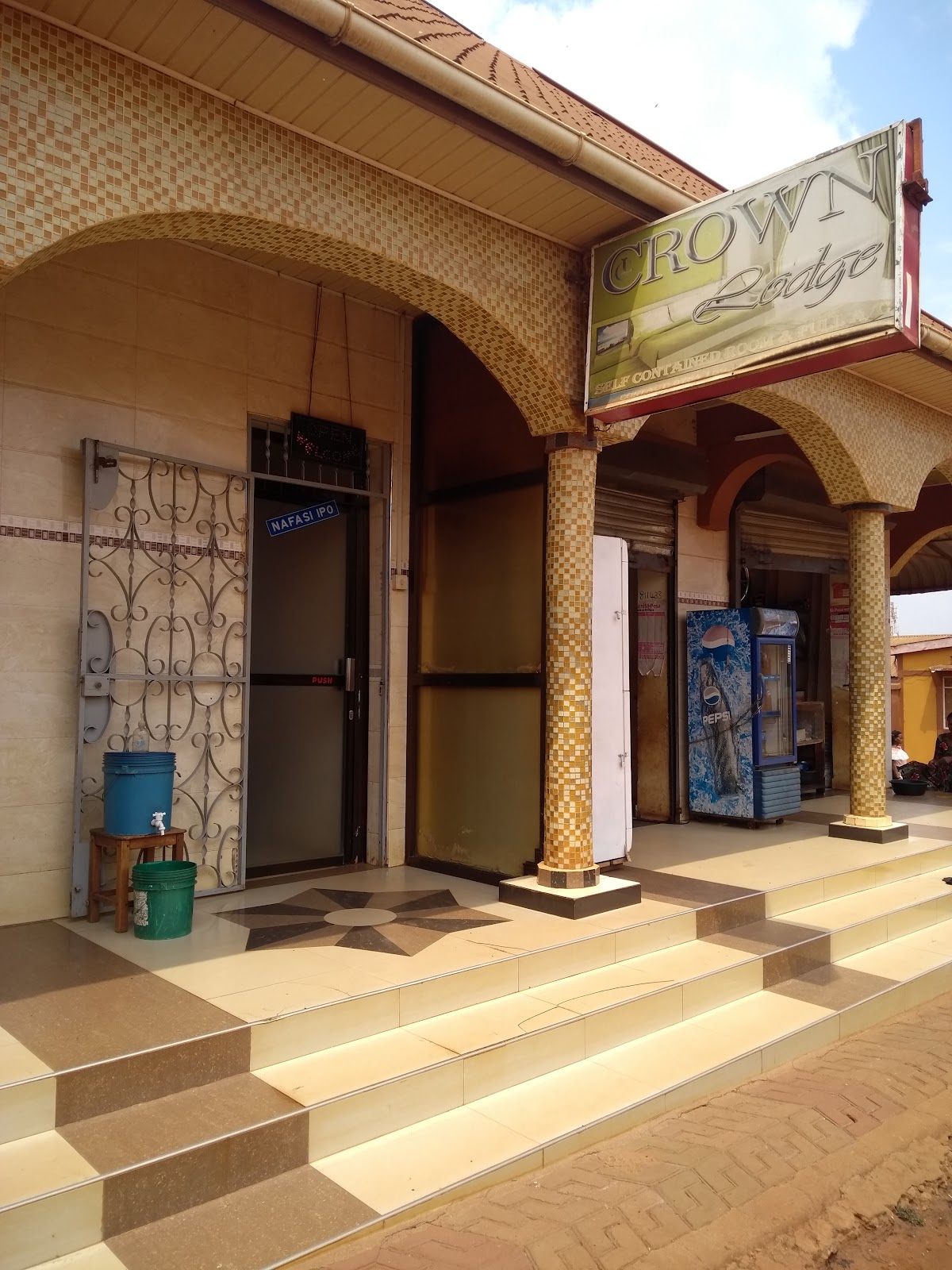 Crown Lodge