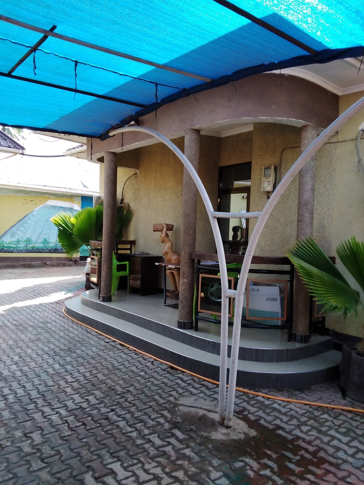 Mwafrika Hotel