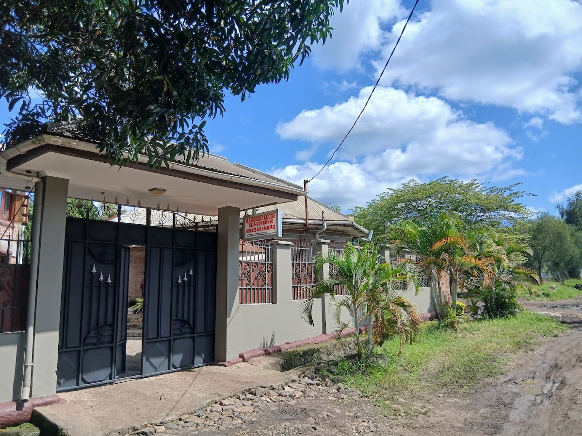 Makeseni Lodge