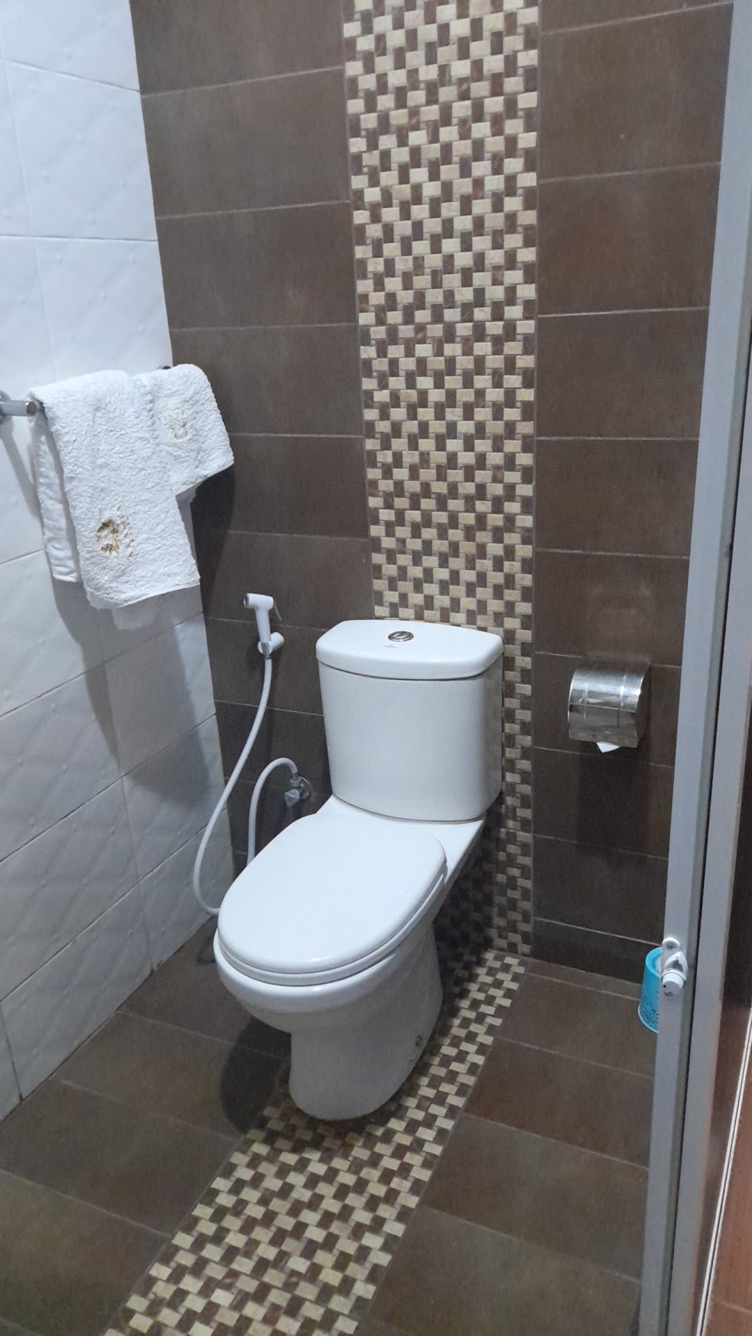 Azania hotel