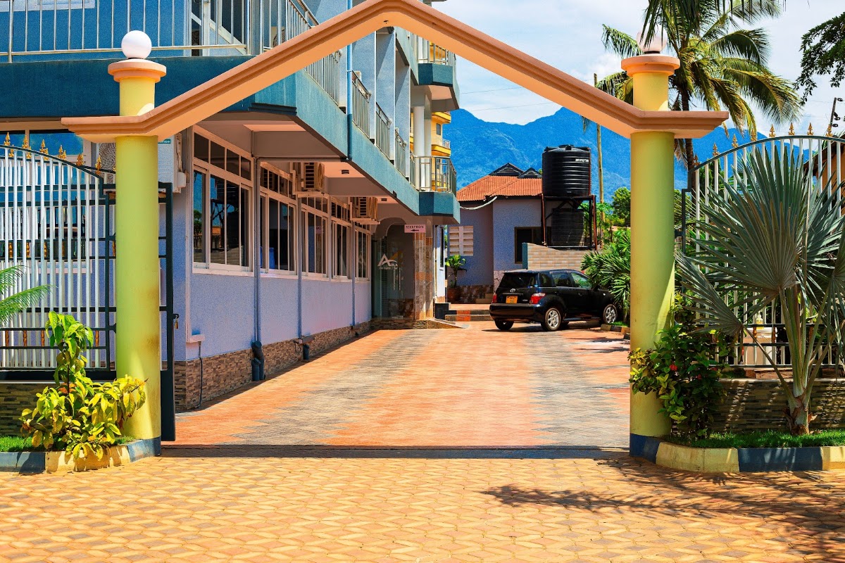 AIKA HOTEL