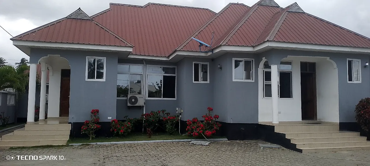 GEVALLA LODGE