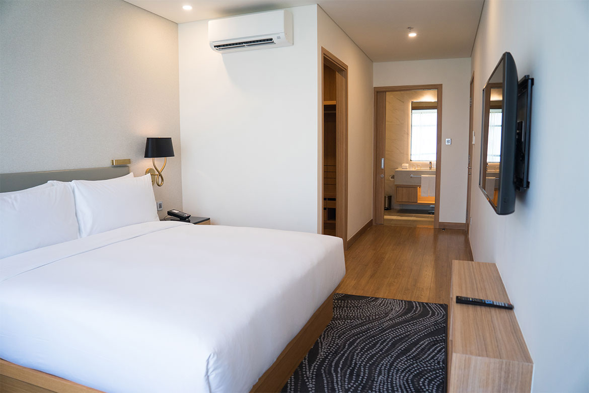 VIP ROOM